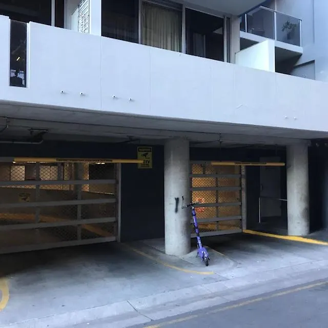 The City Escape - Rundle Mall + Secured Car Park Adelaide